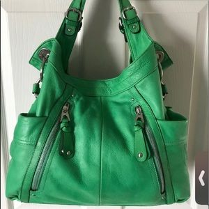 B Makowsky Green Leather Handbag 👜 👒 RARE Color